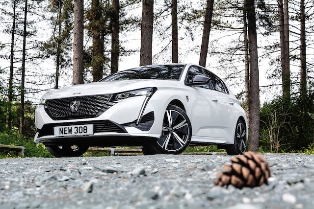 voor- en nadelen van een private lease: nieuwe voertuigen